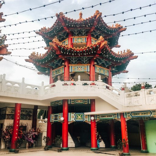 Alas, the red lanterns had been taken down for the day, probably in preparation for Chinese New Year.